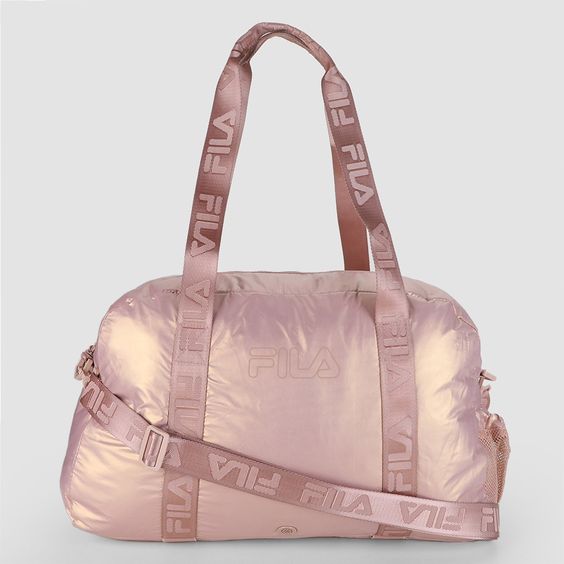 Fila Bailey bag styling tips.